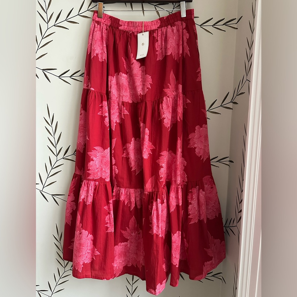 Mille Resort & Travel Paola Skirt. Crimson Floral. S. NWT. - Picture 4 of 9